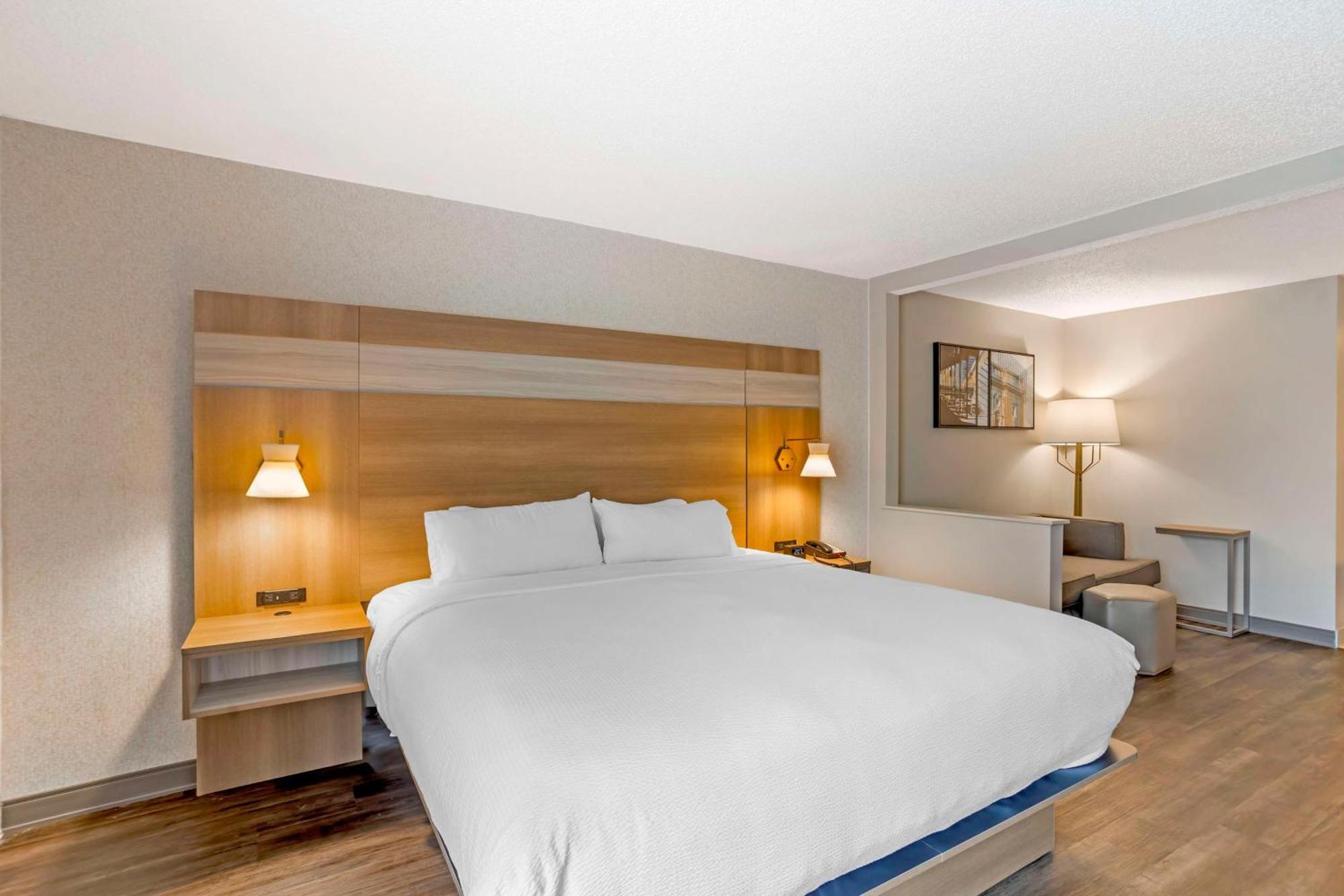 Best Western Plus Heritage Rail Inn & Suites York Exterior foto